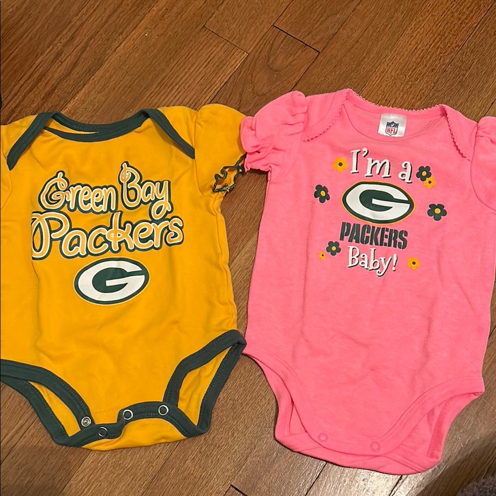 NFL Team Apparel Green Bay Packers Infant Bodysuit